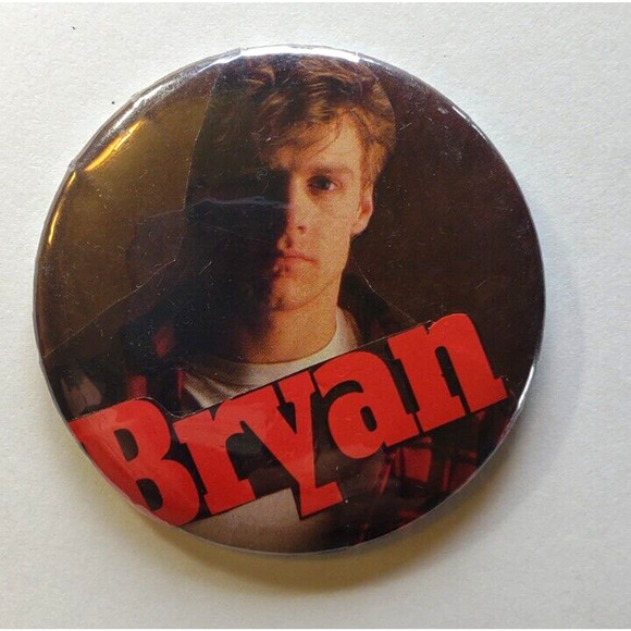 Bryan Adams 3" Pin Badge Vintage Button Pinback Pop Rock Music LARGE Close Up - Picture 2 of 4